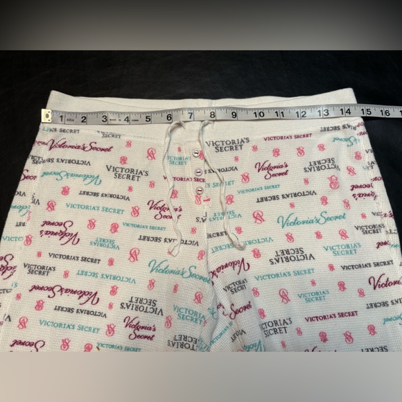 Victoria’s Secret Logo Waffle Knit Henley Top & Matching Joggers set size M - Picture 6 of 14